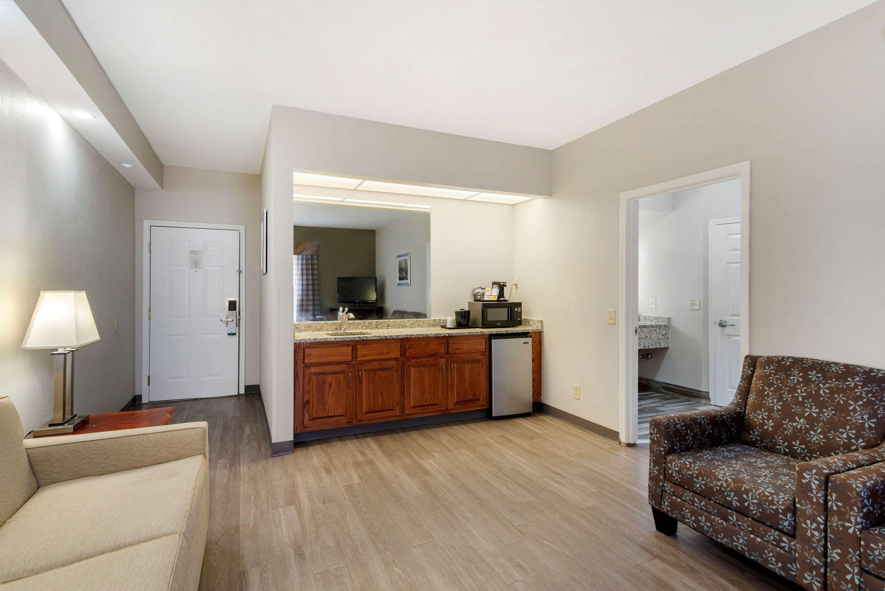 Quality Inn Newnan - Atlanta South Экстерьер фото
